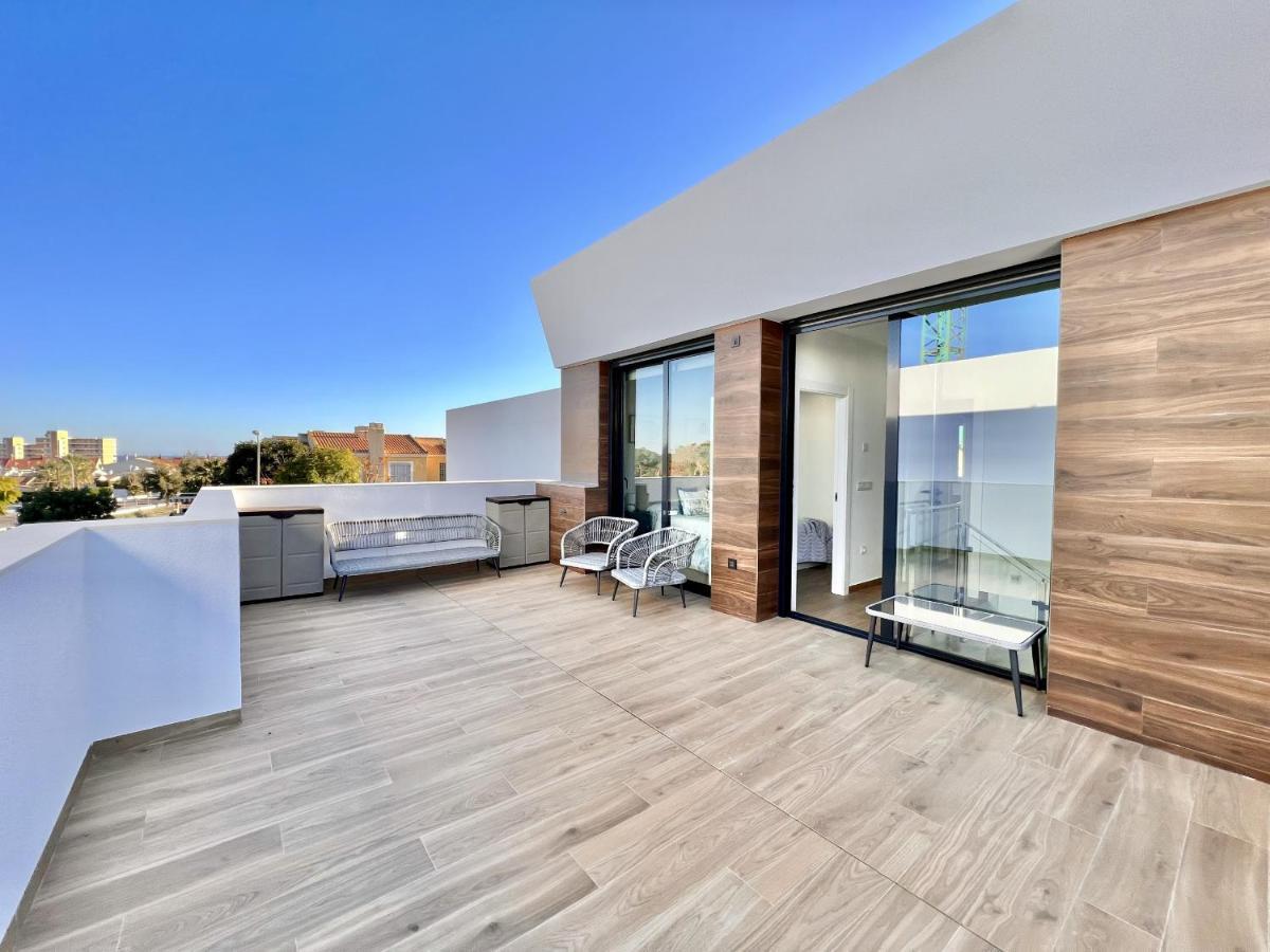 La Masion De Tout Seasonal Rental El Campello Eksteriør bilde