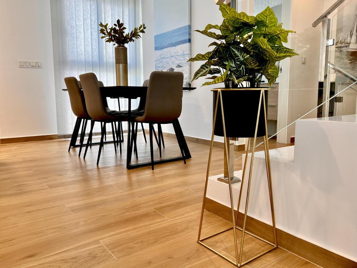 La Masion De Tout Seasonal Rental El Campello Eksteriør bilde